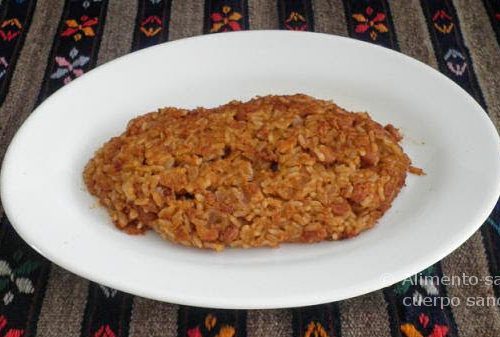 Tacu tacu con arroz integral