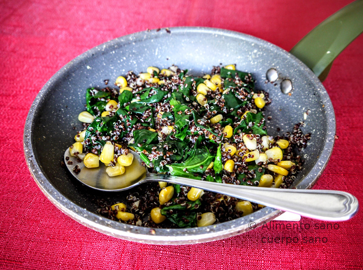quinoa maíz y espinacas